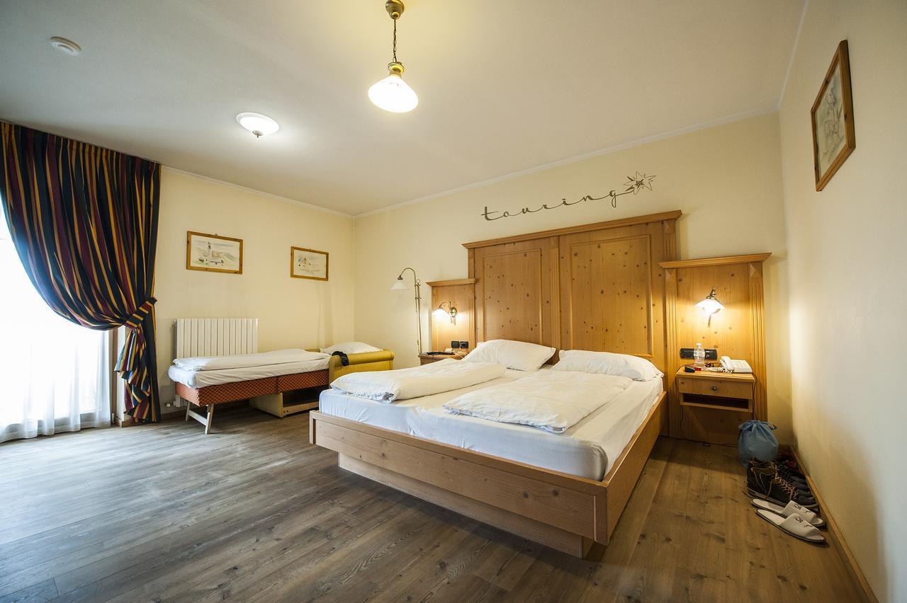 Hotel Touring Livigno Bagian luar foto